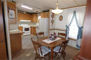 642 Butternut Ct, Red Hill, PA 18076 - Photo 11