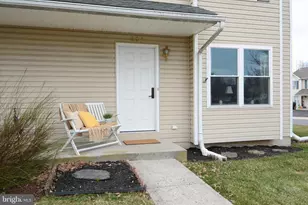 603 Honeysuckle Way, Pennsburg, PA 18073 - Photo 3