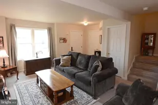 603 Honeysuckle Way, Pennsburg, PA 18073 - Photo 5