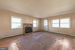 302 Garth Rd, Oreland, PA 19075 - Photo 3