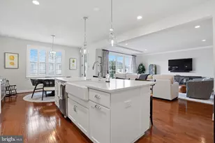 320 Whitemarsh Dr, Flourtown, PA 19031 - Photo 7