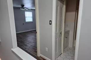 401 Woodside Cir, Dresher, PA 19025 - Photo 11