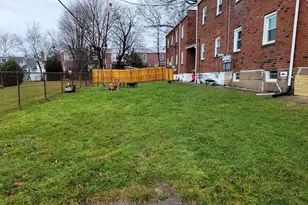 1331 Astor St, Norristown, PA 19401 - Photo 9