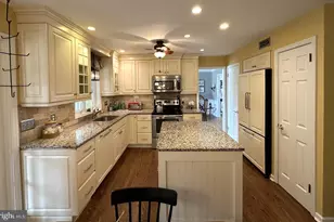 613 Shearer St, North Wales, PA 19454 - Photo 17