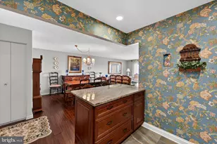 10708 Valley Forge Cir, King of Prussia, PA 19406 - Photo 9