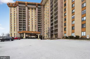 10708 Valley Forge Cir, King of Prussia, PA 19406 - Photo 1