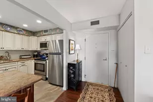 10708 Valley Forge Cir, King of Prussia, PA 19406 - Photo 5