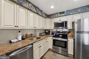 10708 Valley Forge Cir, King of Prussia, PA 19406 - Photo 7