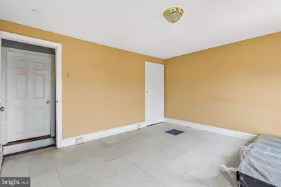 651 Corson Street, Norristown, PA 19401 - Photo 9