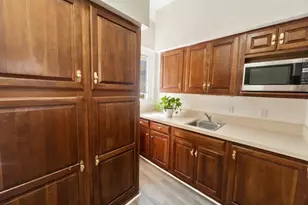 535 E High St, Pottstown, PA 19464 - Photo 3