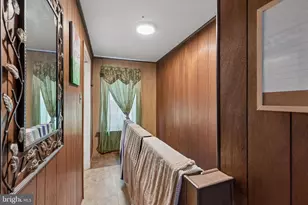 665 Corson St, Norristown, PA 19401 - Photo 9