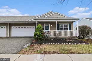 105 W Harmony, Pottstown, PA 19464 - Photo 3