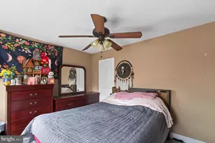 298 Diamond St, Pottstown, PA 19464 - Photo 9