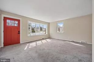 203 Spruce Rd, Flourtown, PA 19031 - Photo 3