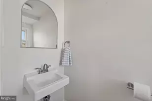 1397 Queen St, Pottstown, PA 19464 - Photo 9