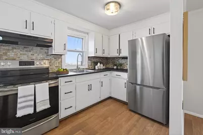 1397 Queen Street, Pottstown, PA 19464 - Photo 3