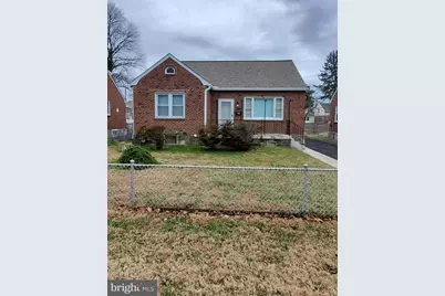 819 NW Longstreth Avenue, Jenkintown, PA 19046 - Photo 1