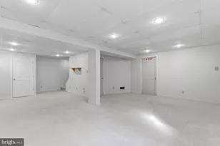 411 Dartmoor Rd, Schwenksville, PA 19473 - Photo 31