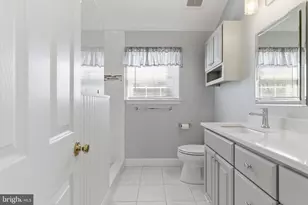 411 Dartmoor Rd, Schwenksville, PA 19473 - Photo 25