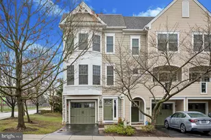 201 Cobblestone Dr, Ardmore, PA 19003 - Photo 1