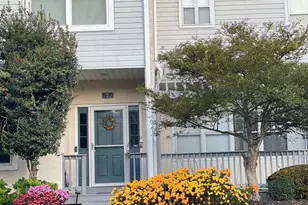 171 Barley Sheaf Dr, Norristown, PA 19403 - Photo 3