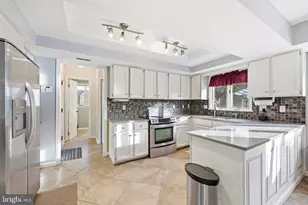 3 Sweet Gum Ln, Horsham, PA 19044 - Photo 11