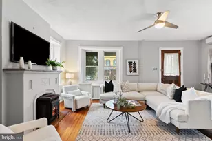 221 Wayne Ave, Narberth, PA 19072 - Photo 9