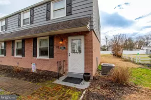 106 E Germantown Pike, Plymouth Meeting, PA 19462 - Photo 3