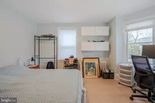 162 E Park Ave, Ambler, PA 19002 - Photo 23