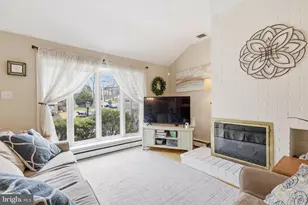 401 Red Barn Rd, Willow Grove, PA 19090 - Photo 5