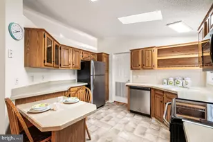 350 Farm Ln, North Wales, PA 19454 - Photo 13