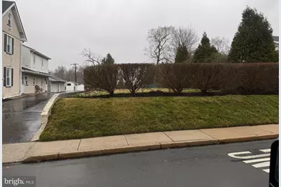 320 W Moreland Avenue, Hatboro, PA 19040 - Photo 3