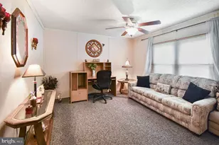 639 Laurel Ct, North Wales, PA 19454 - Photo 13