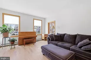 1146 Wheatsheaf Ln, Abington, PA 19001 - Photo 7