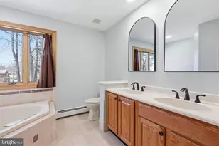 1146 Wheatsheaf Ln, Abington, PA 19001 - Photo 29