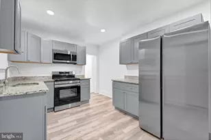 28 W Airy St, Norristown, PA 19401 - Photo 5