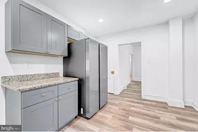 28 W Airy Street, Norristown, PA 19401 - Photo 9