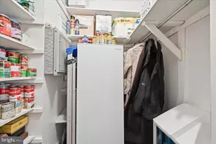 666 W Germantown Pike, Plymouth Meeting, PA 19462 - Photo 19