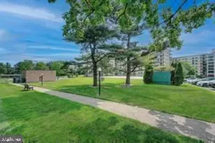 666 W Germantown Pike, Plymouth Meeting, PA 19462 - Photo 31