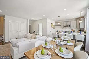 228 Chapel Ct, Norristown, PA 19401 - Photo 7