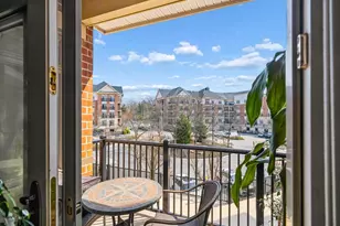 327 Carson Terrace, Huntingdon Valley, PA 19006 - Photo 5