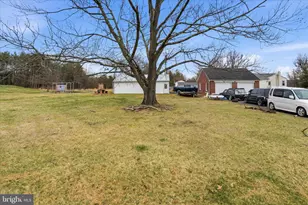 1937 Hoffmansville Rd, Frederick, PA 19435 - Photo 21