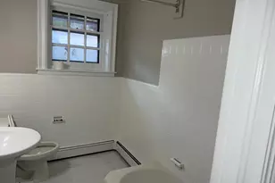 645 E High St, Pottstown, PA 19464 - Photo 15