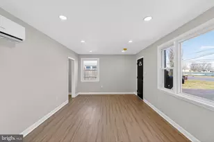 727 W County Line Rd, Hatboro, PA 19040 - Photo 7