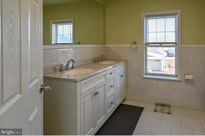 29 W Vine Street, Hatfield, PA 19440 - Photo 13