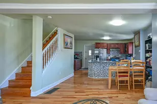 29 W Vine St, Hatfield, PA 19440 - Photo 5