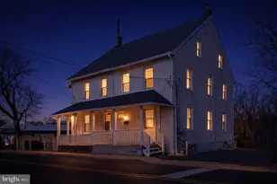 29 W Vine St, Hatfield, PA 19440 - Photo 21