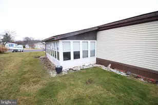 398 Clear Creek Ct, North Wales, PA 19454 - Photo 7