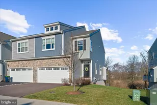 312 Ridgewood Dr, Royersford, PA 19468 - Photo 1