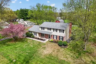 939 Alycia Ln, Telford, PA 18969 - Photo 9